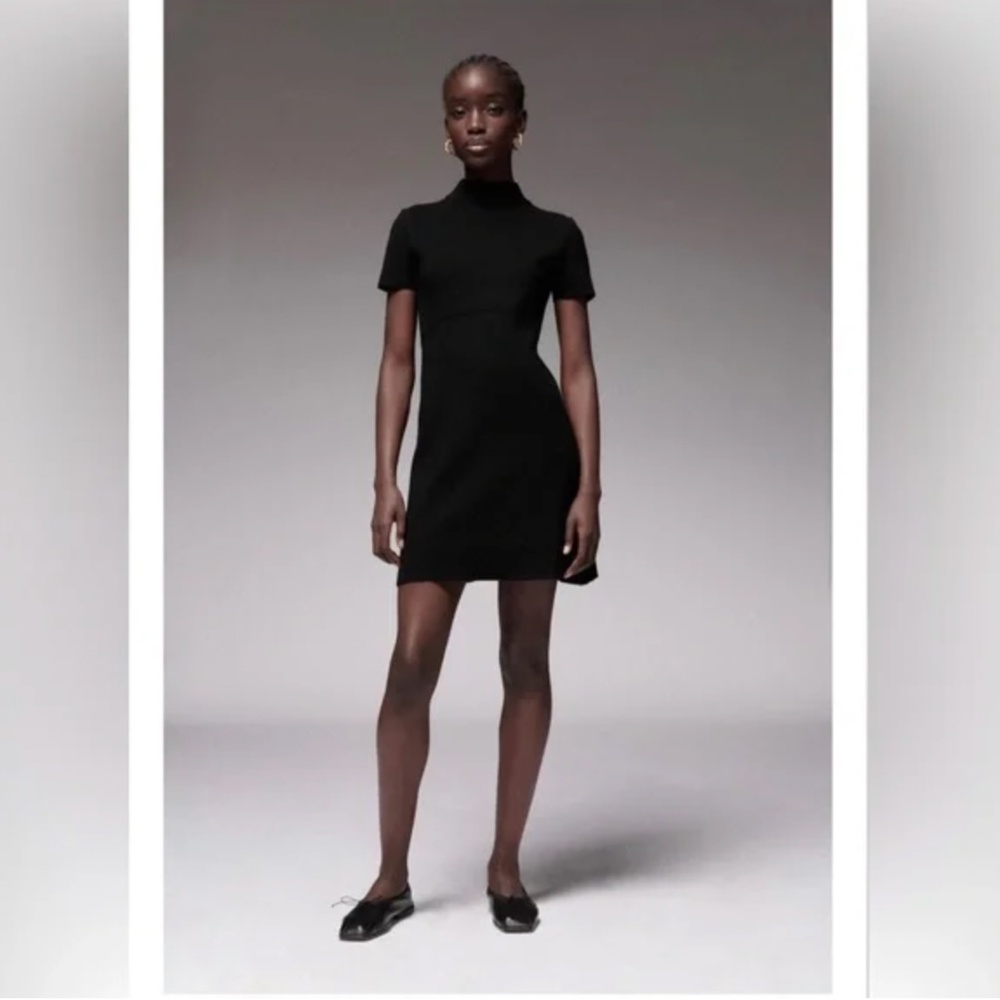 Zara mock neck short knit dress Small